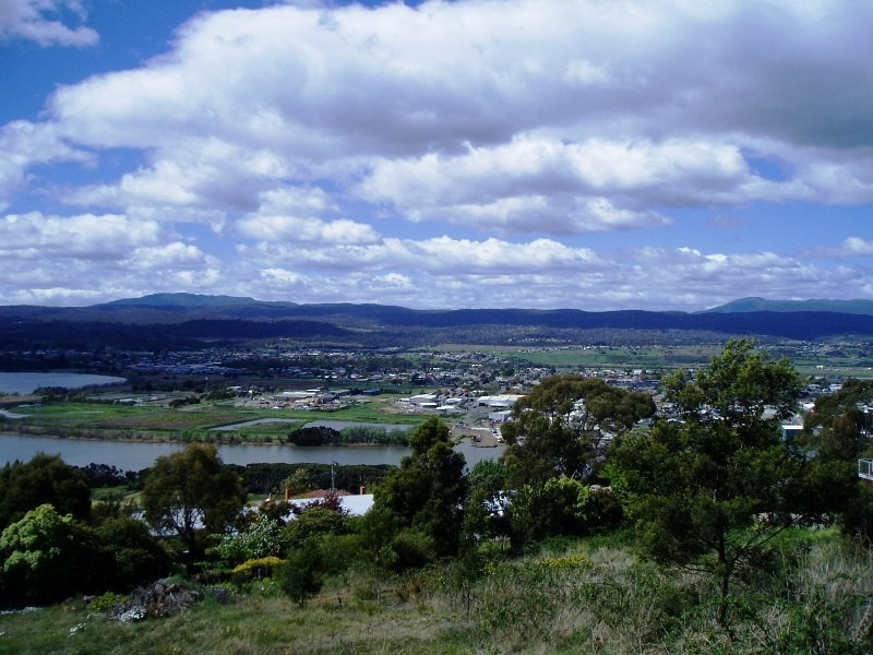 63 Lachlan Parade, Trevallyn TAS 7250