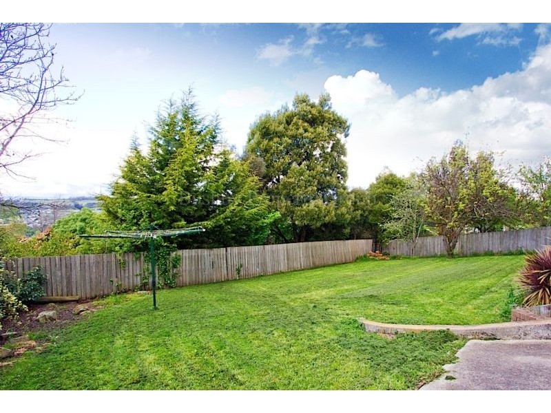 17 Armidale Street, Norwood TAS 7250