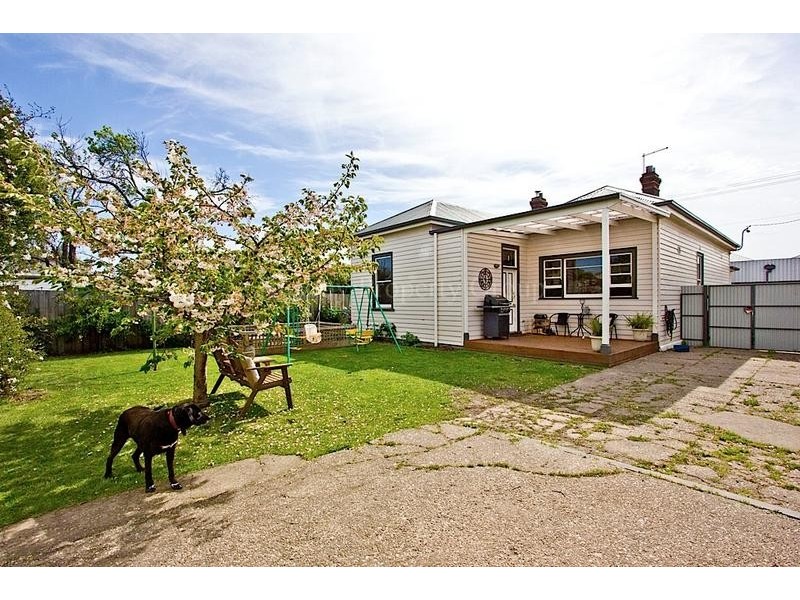 1 Lamont Street, Invermay TAS 7248