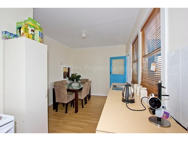 10 Jellico Street, Mowbray TAS 7248