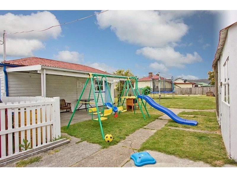 10 Jellico Street, Mowbray TAS 7248