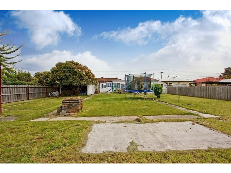10 Jellico Street, Mowbray TAS 7248
