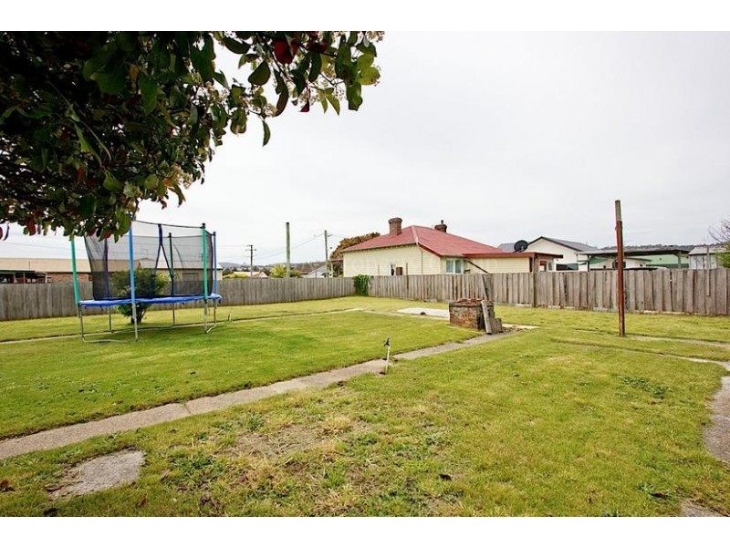 10 Jellico Street, Mowbray TAS 7248