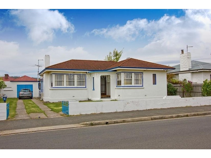 10 Jellico Street, Mowbray TAS 7248