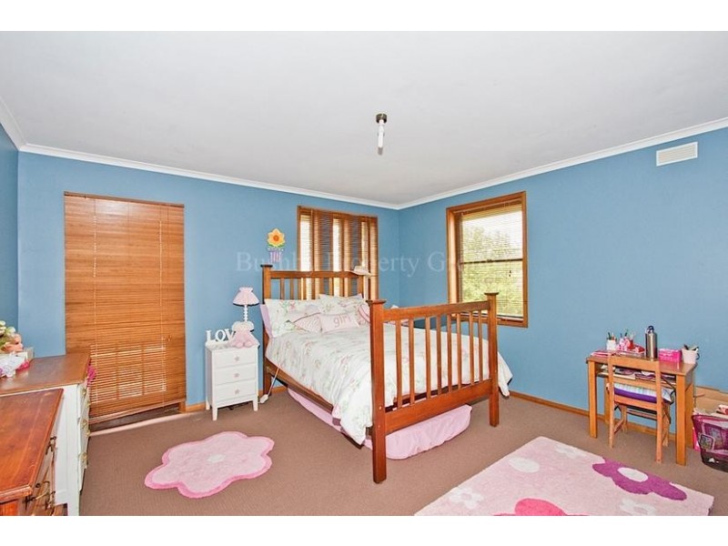 13 Bettina Avenue, Norwood TAS 7250