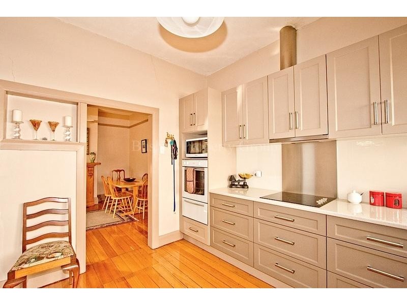 5 Churchill Crescent, Newstead TAS 7250