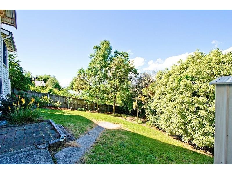 5 Churchill Crescent, Newstead TAS 7250