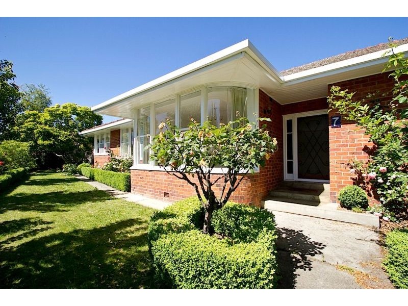 7 Veronica Crescent, Norwood TAS 7250