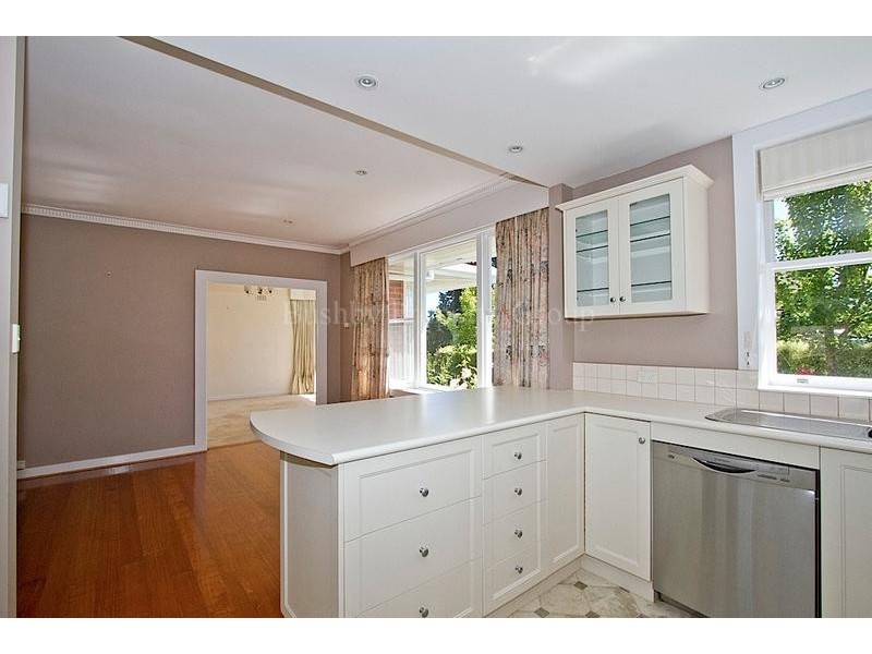 7 Veronica Crescent, Norwood TAS 7250