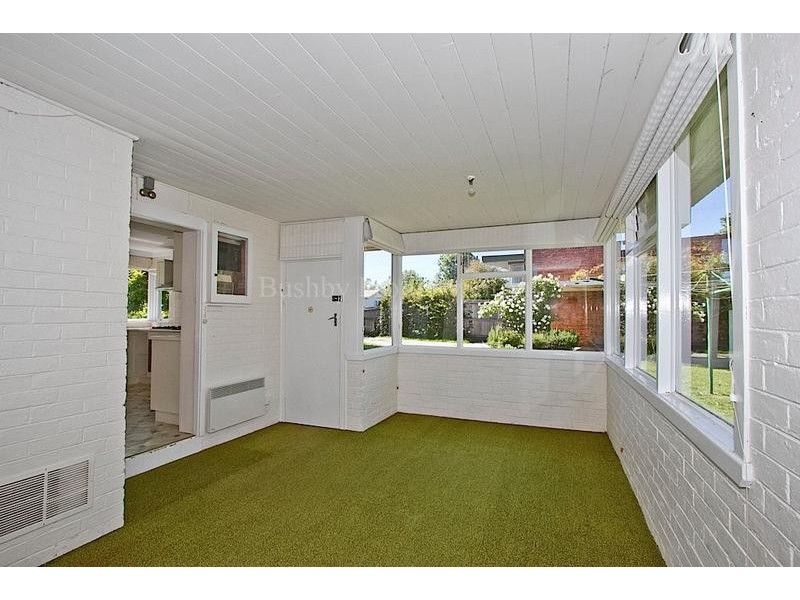 7 Veronica Crescent, Norwood TAS 7250