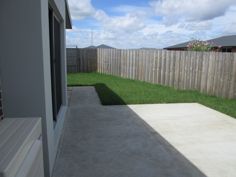 3/11 Eastfield Drive, Newnham TAS 7248