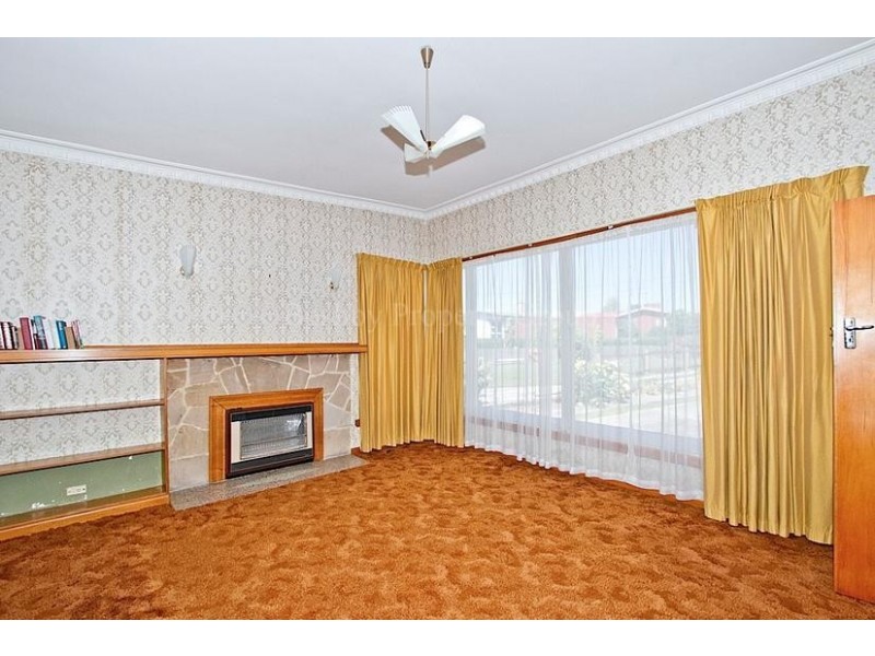 11 Heyes Place, Mowbray TAS 7248