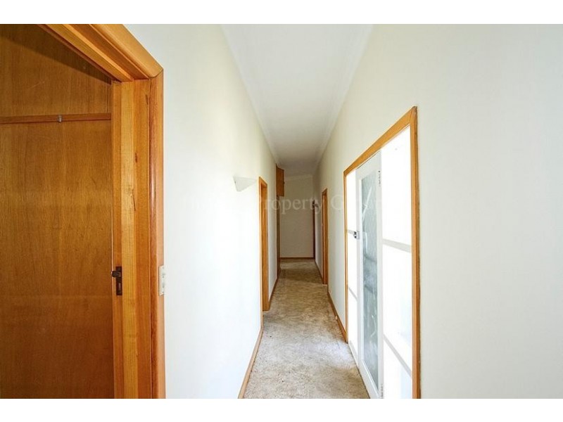 11 Heyes Place, Mowbray TAS 7248