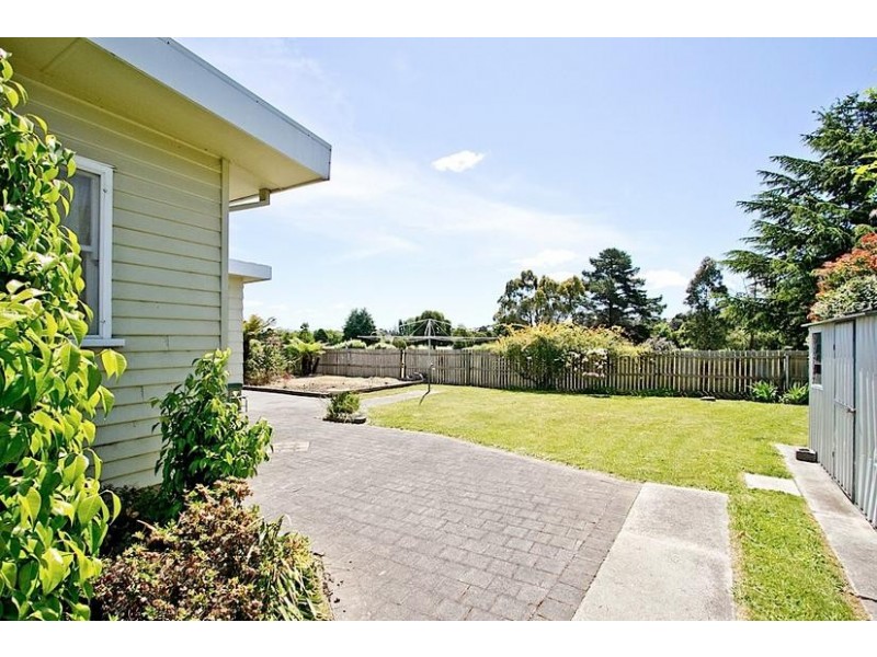 11 Heyes Place, Mowbray TAS 7248