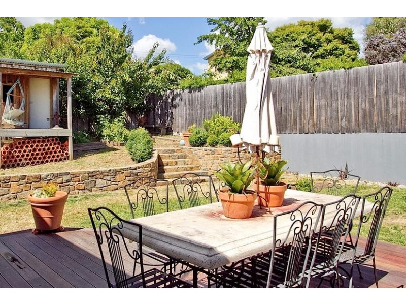 8 Sunnyside Crescent, Trevallyn TAS 7250