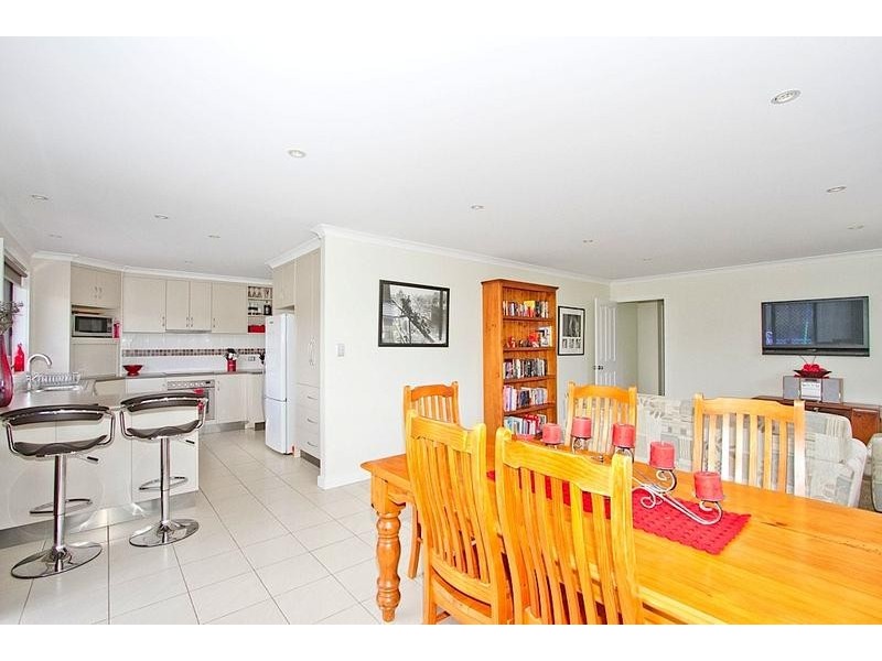 8 Onyx Court, Perth TAS 7300