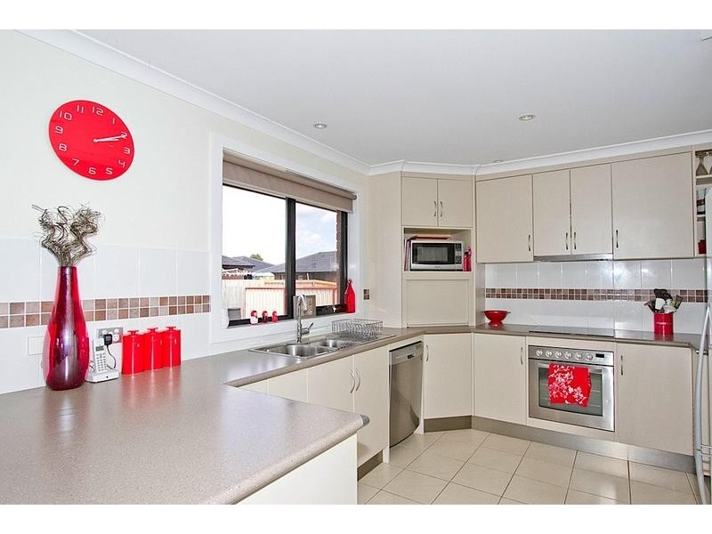 8 Onyx Court, Perth TAS 7300