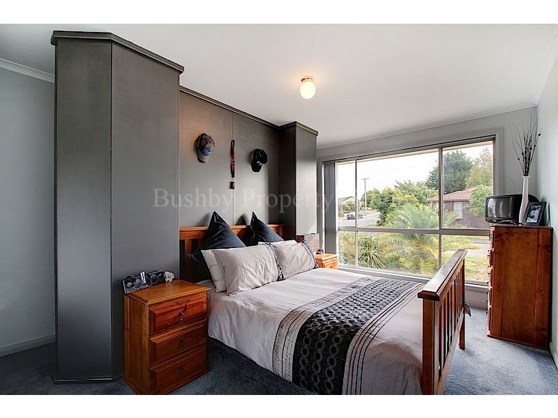 9 Ronald Place, Norwood TAS 7250