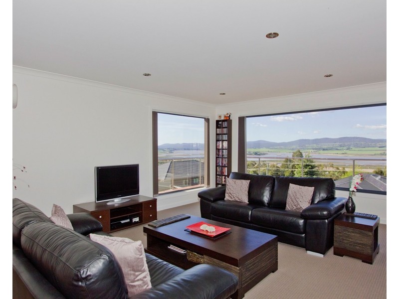 2/5 Hamish Court, Riverside TAS 7250