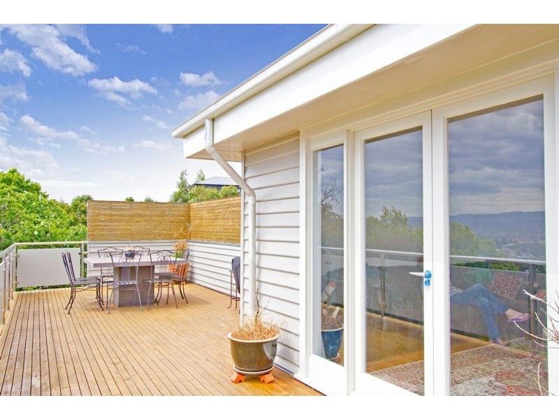 42 Delamere Crescent, Trevallyn TAS 7250