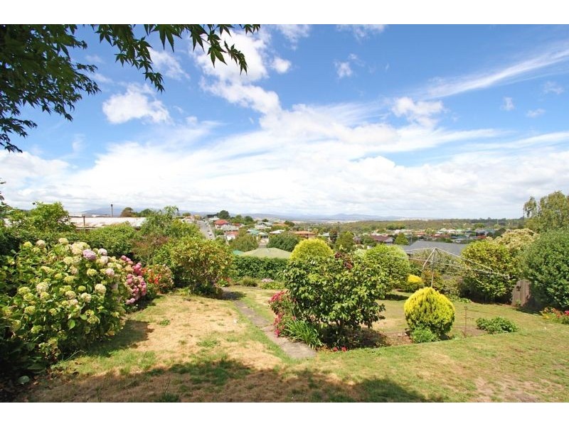 18 Bellevue Avenue, South Launceston TAS 7249