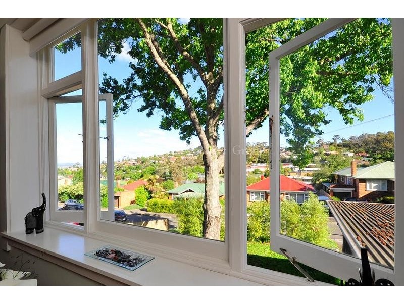 24 Bowen Avenue, Trevallyn TAS 7250