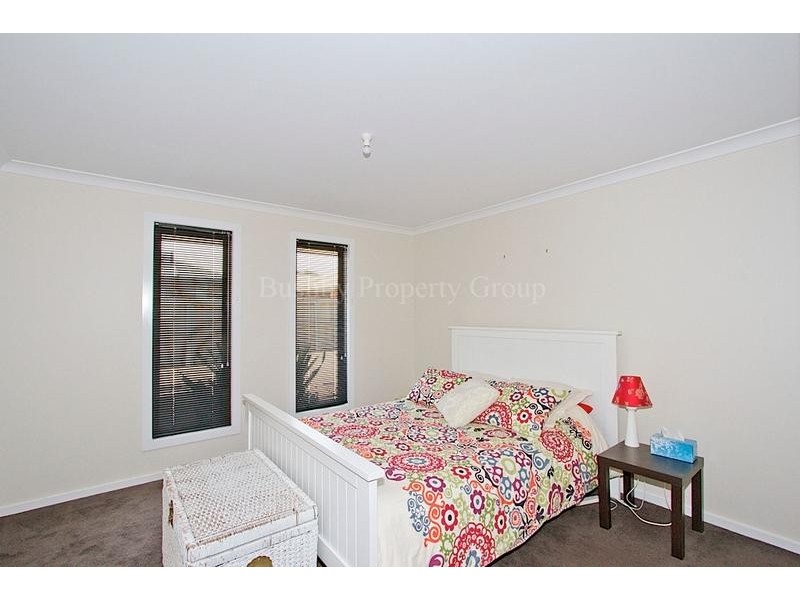 2/4 Statesman Place, Newnham TAS 7248