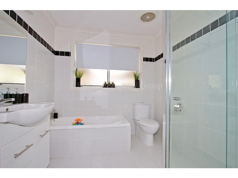 9 Owen Place, Summerhill TAS 7250