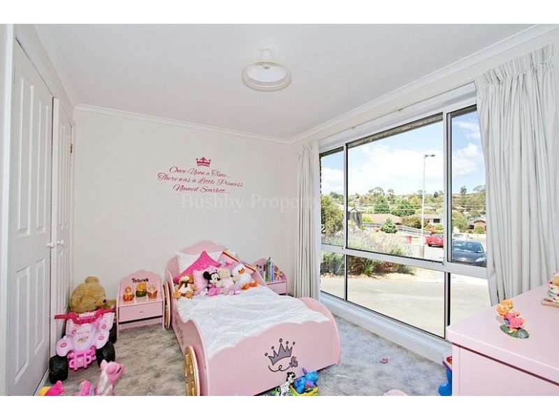 9 Owen Place, Summerhill TAS 7250