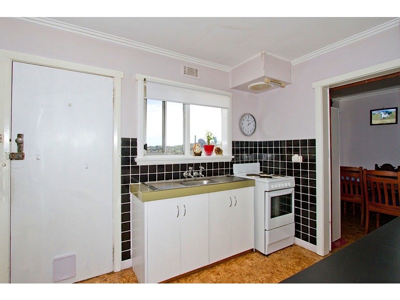 16 Humphrey Street, Waverley TAS 7250