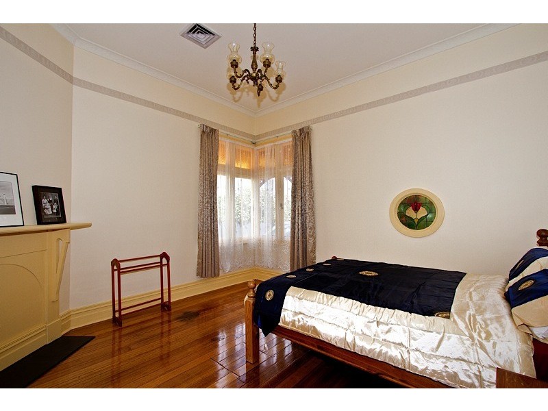 16 Mayne Street, Invermay TAS 7248