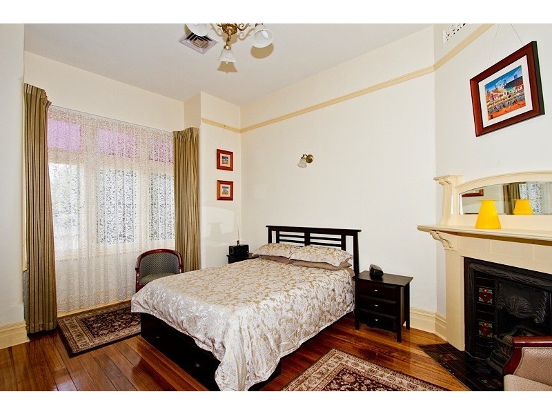 16 Mayne Street, Invermay TAS 7248