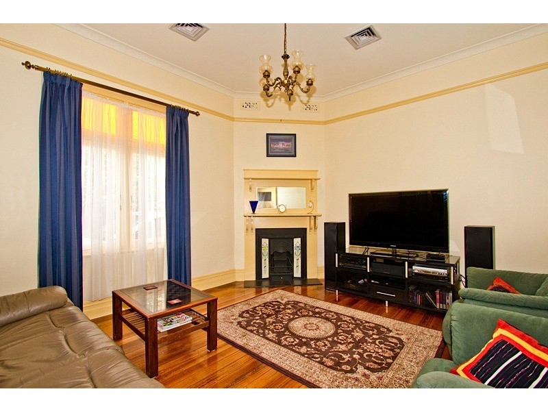 16 Mayne Street, Invermay TAS 7248