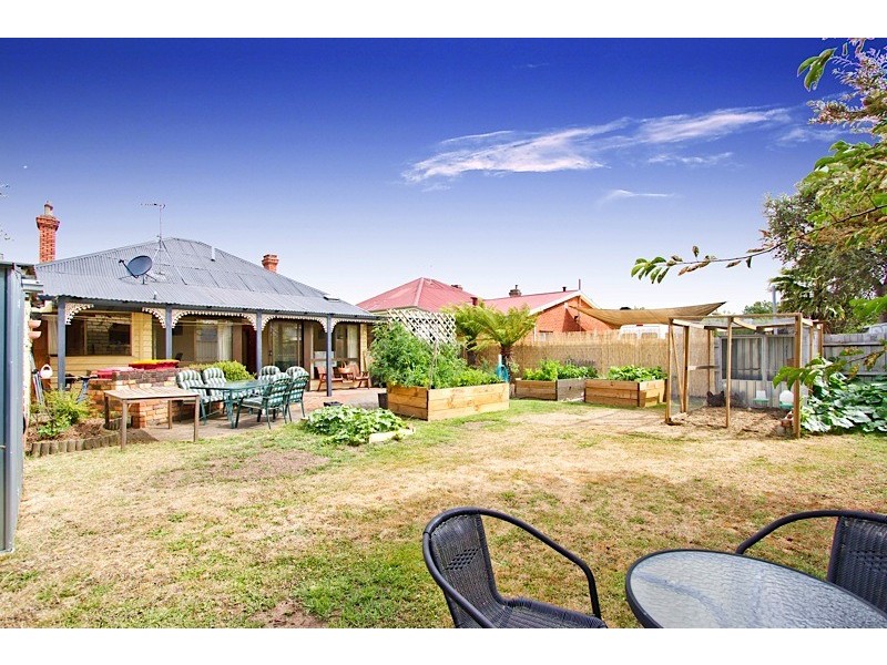 16 Mayne Street, Invermay TAS 7248