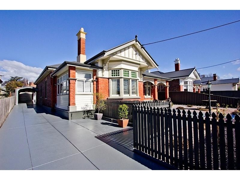 5 College Street, Newstead TAS 7250