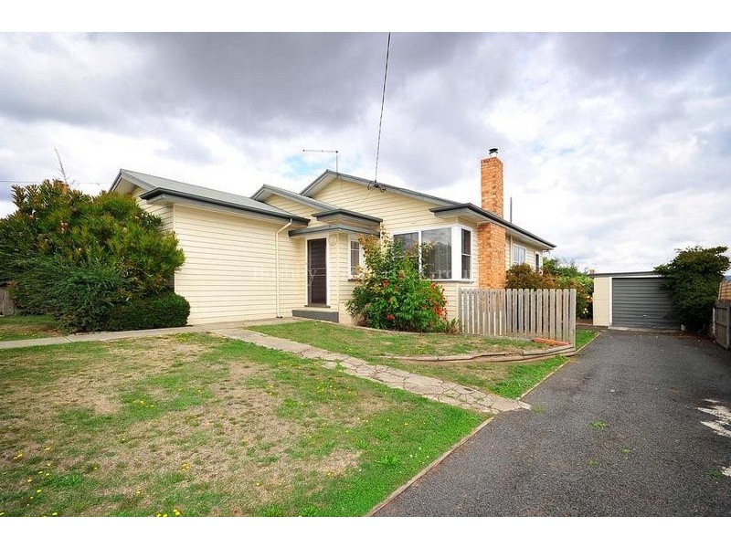 13 Baird Street, Newnham TAS 7248
