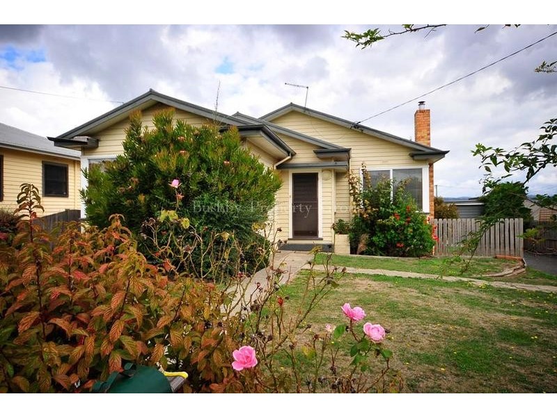 13 Baird Street, Newnham TAS 7248