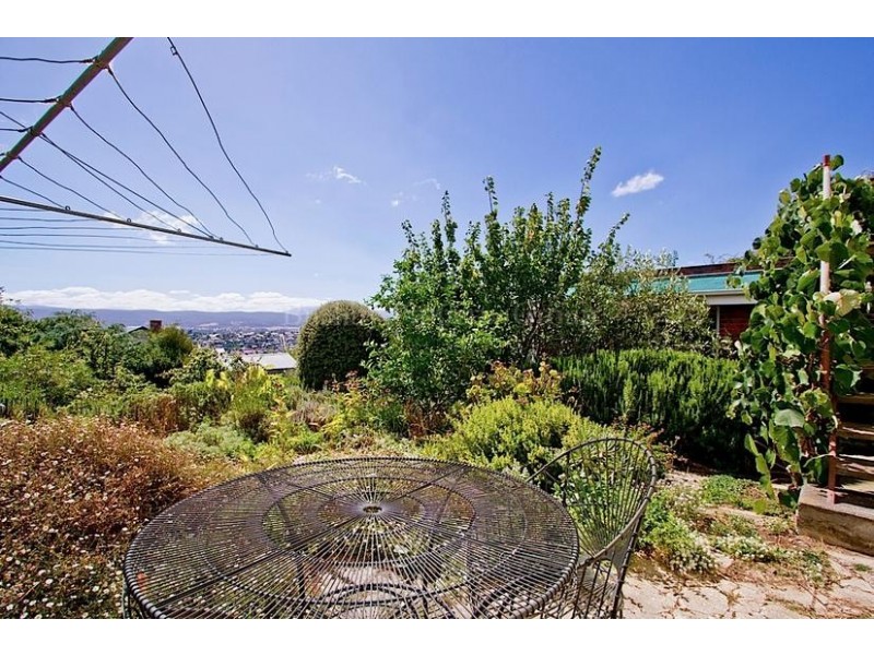 12 Gloucester Street, West Launceston TAS 7250