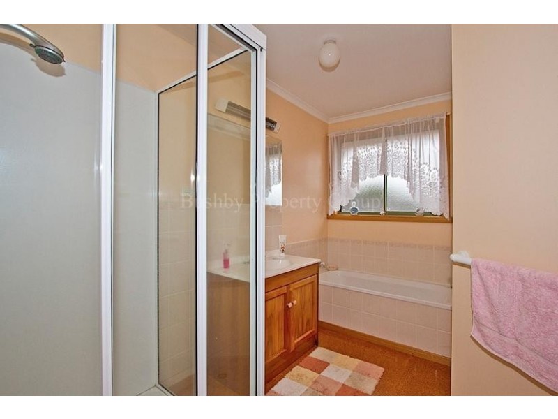 2/30 Hilton Place, Norwood TAS 7250
