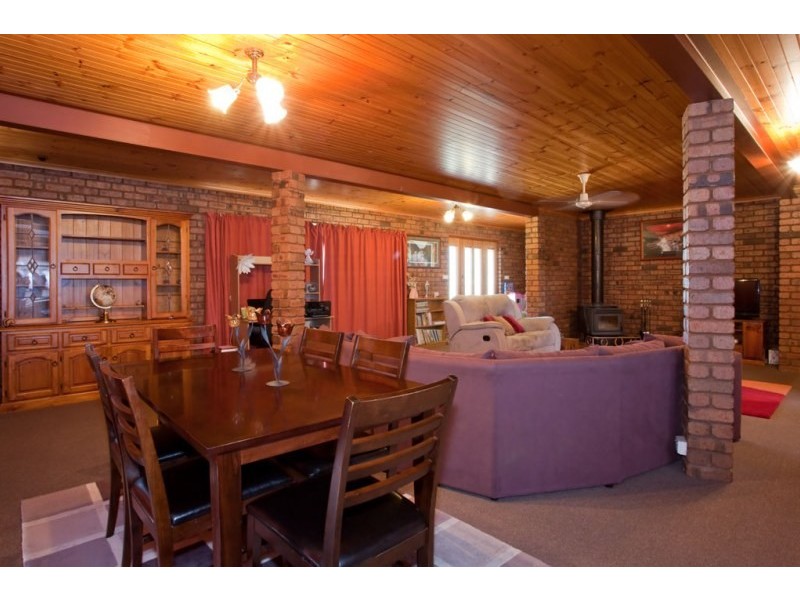 28 Archer Street, Cressy TAS 7302