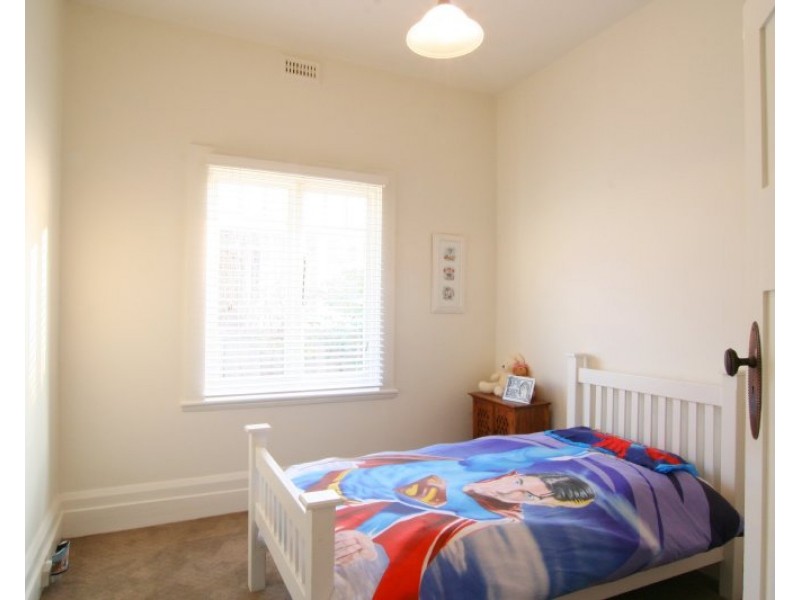 8 Belhaven Crescent, Newstead TAS 7250
