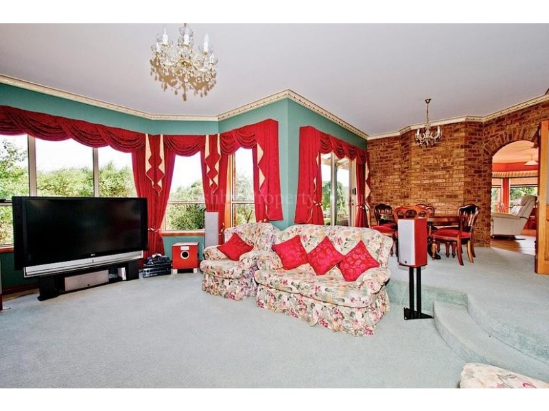 122 Pateena Road, Travellers Rest TAS 7250