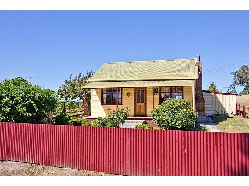 9 Butlers Road, Lebrina TAS 7254