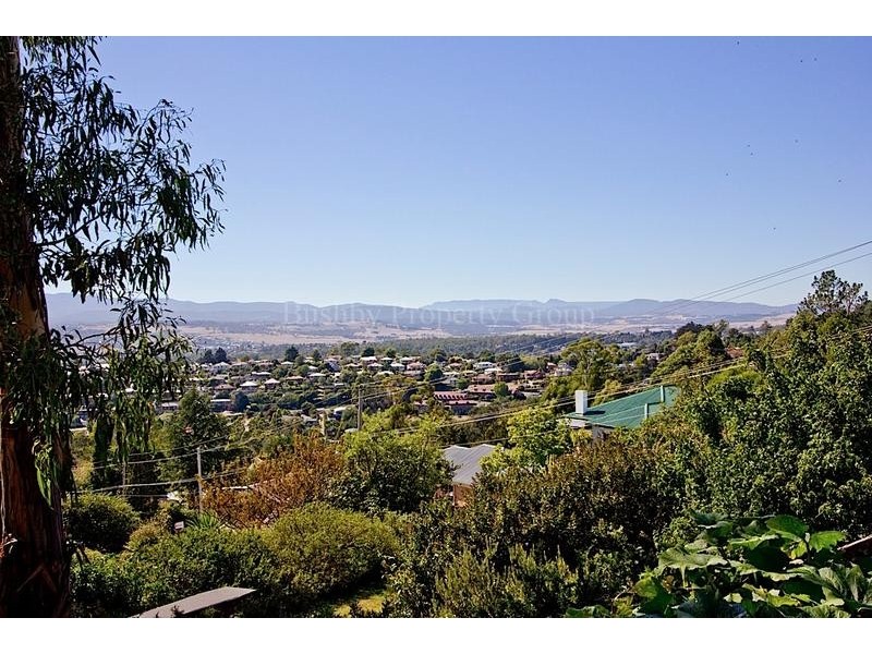 94 Peel Street West, West Launceston TAS 7250