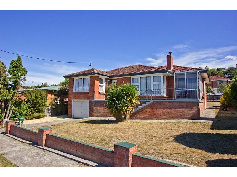 7 Eden Street, Riverside TAS 7250