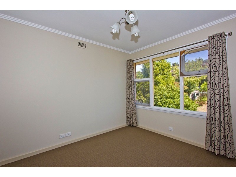 7 Eden Street, Riverside TAS 7250