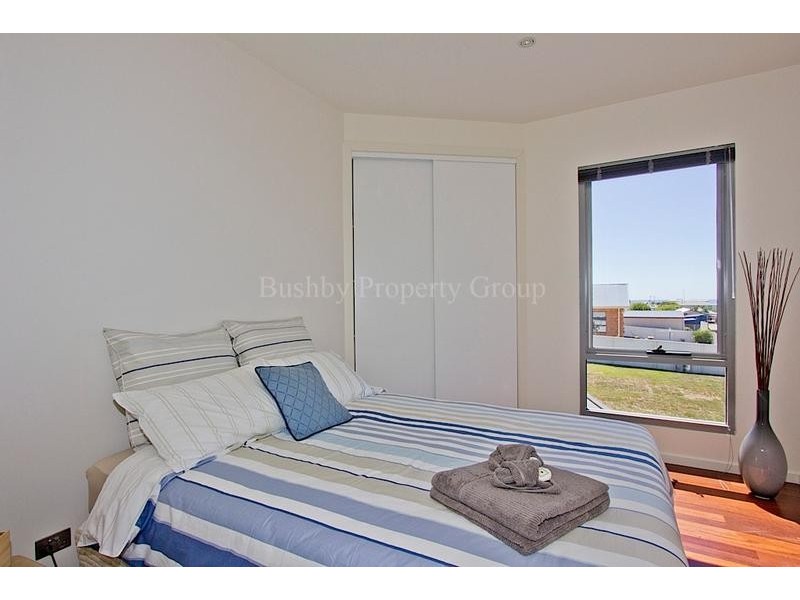 1/5 Andrews Place, Bridport TAS 7262