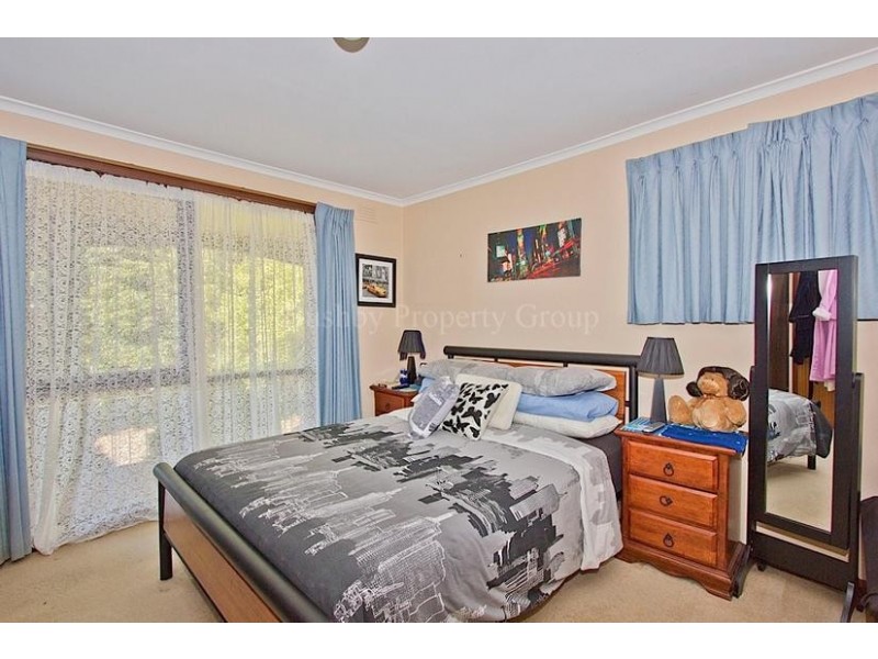 16 Woolston Street, Trevallyn TAS 7250