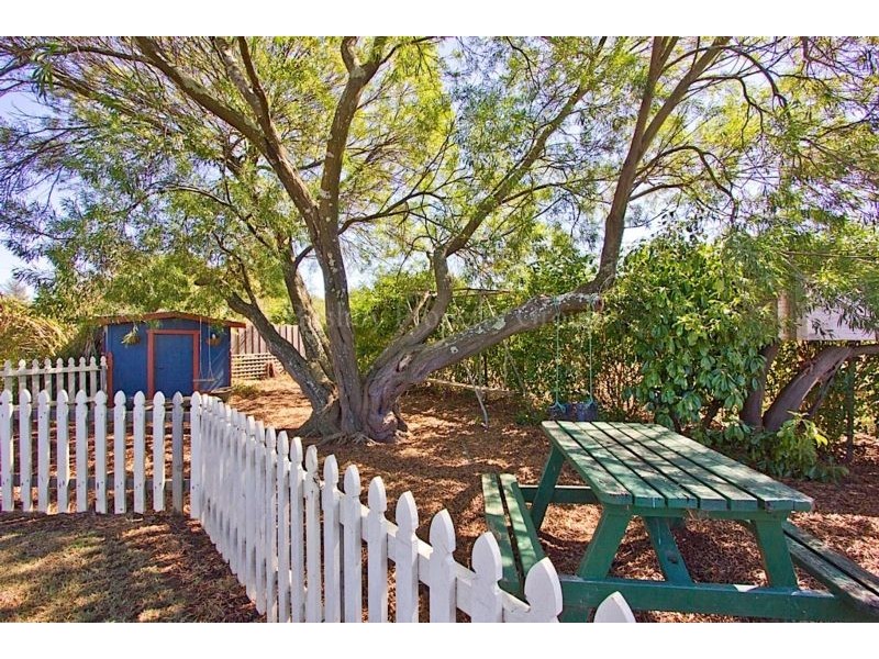 27 Pensioners Row, Westbury TAS 7303