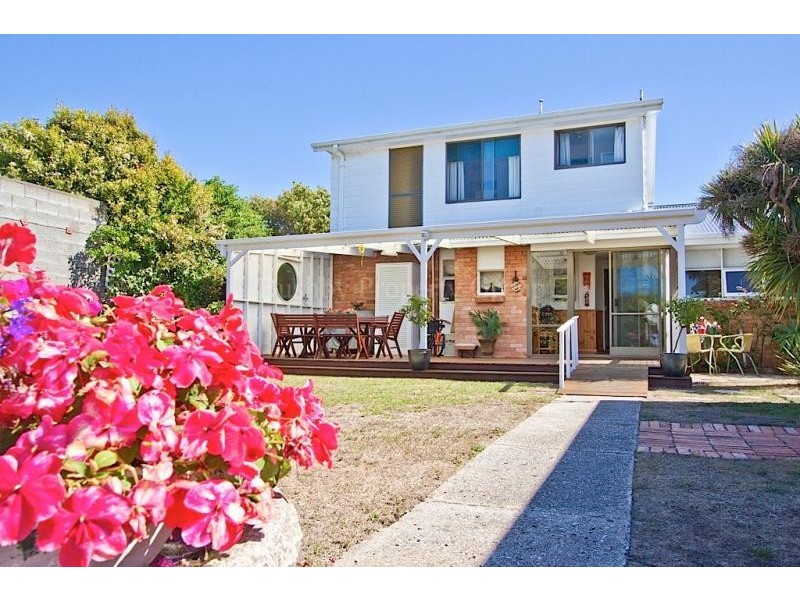 18 Low Head Road, George Town TAS 7253